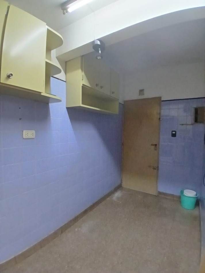 Se vende un departamento de 3 ambientes al frente - Almagro