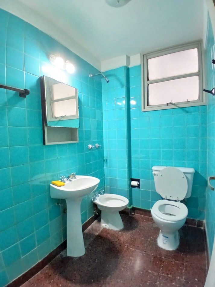 Se vende excelente oficina en edificio de Categoria - San Nicolas