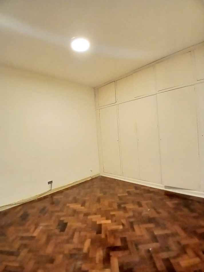 Se vende un departamento de 2 ambientes - San Cristobal