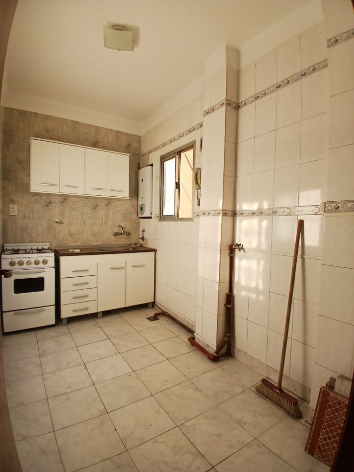 Se Vende un Agradable Departamento de 2 Ambientes luminoso - Barracas