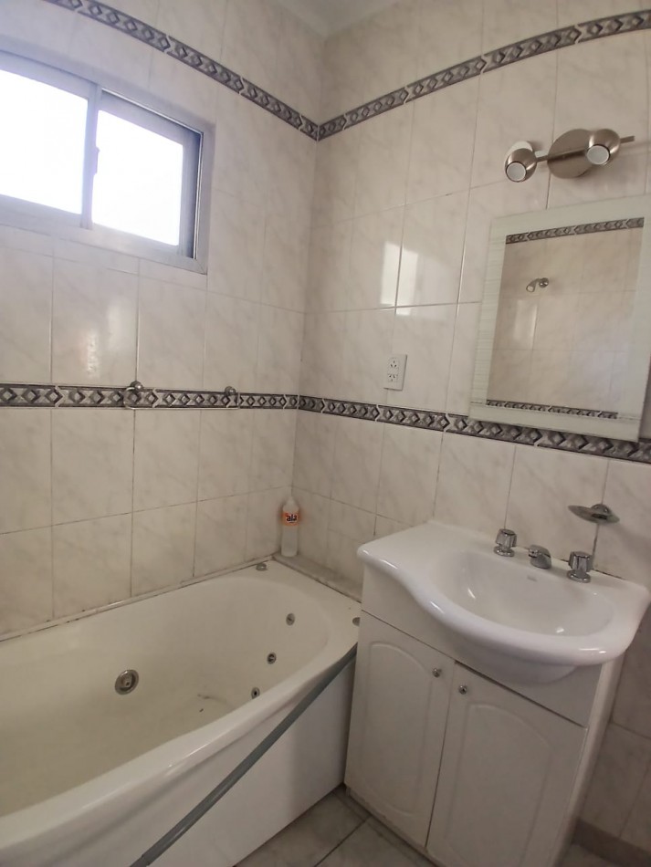 Se Vende un Agradable Departamento de 2 Ambientes luminoso - Barracas