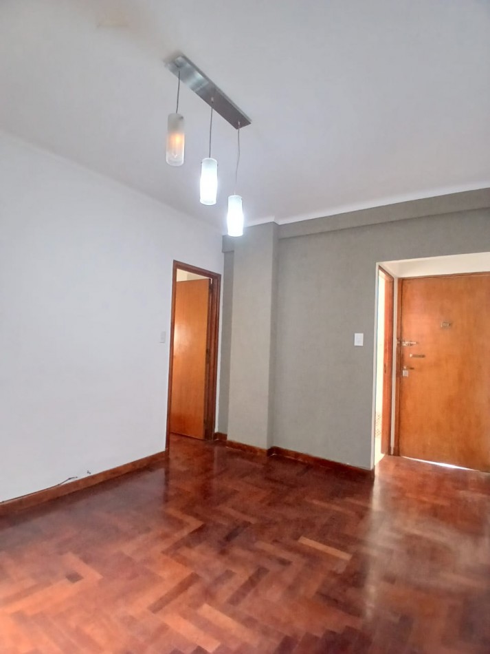 Se Vende un Agradable Departamento de 2 Ambientes luminoso - Barracas