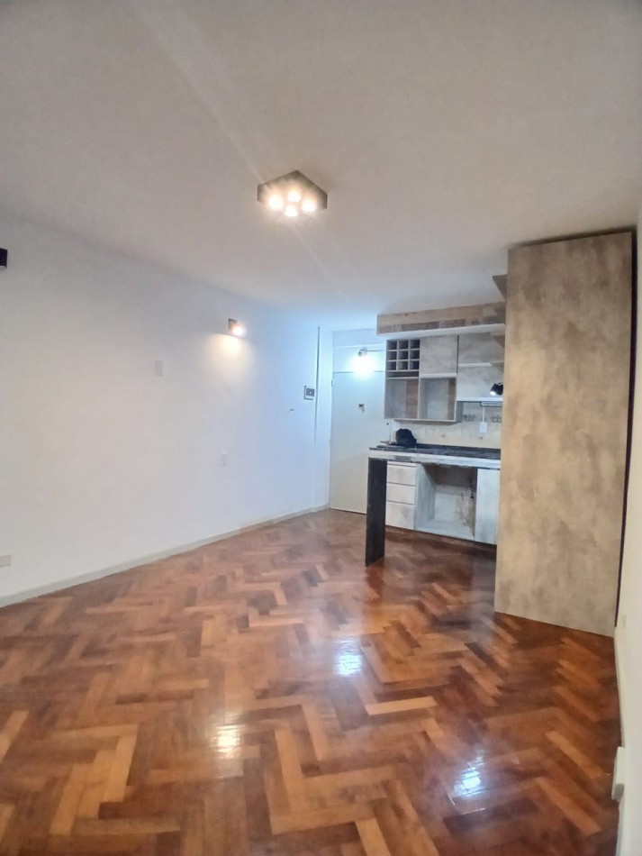 Se Vende un Agradable Departamento Monoambiente - Balvanera