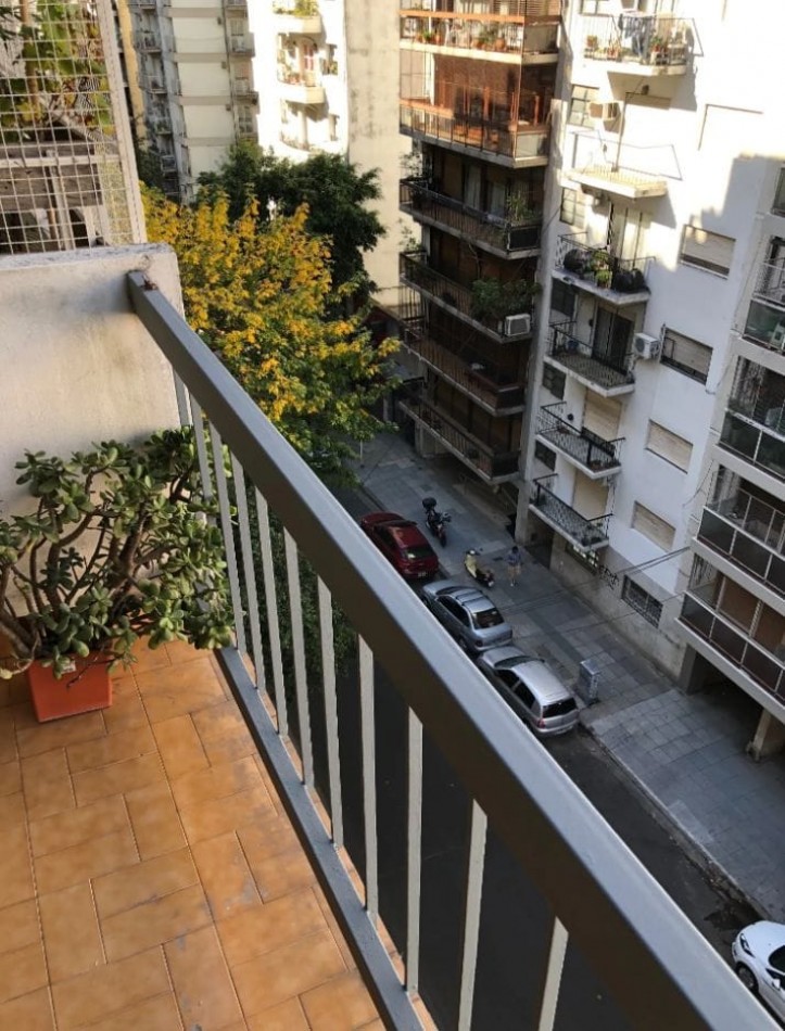 Se vende un departamento monoambiente con balcon - Recoleta