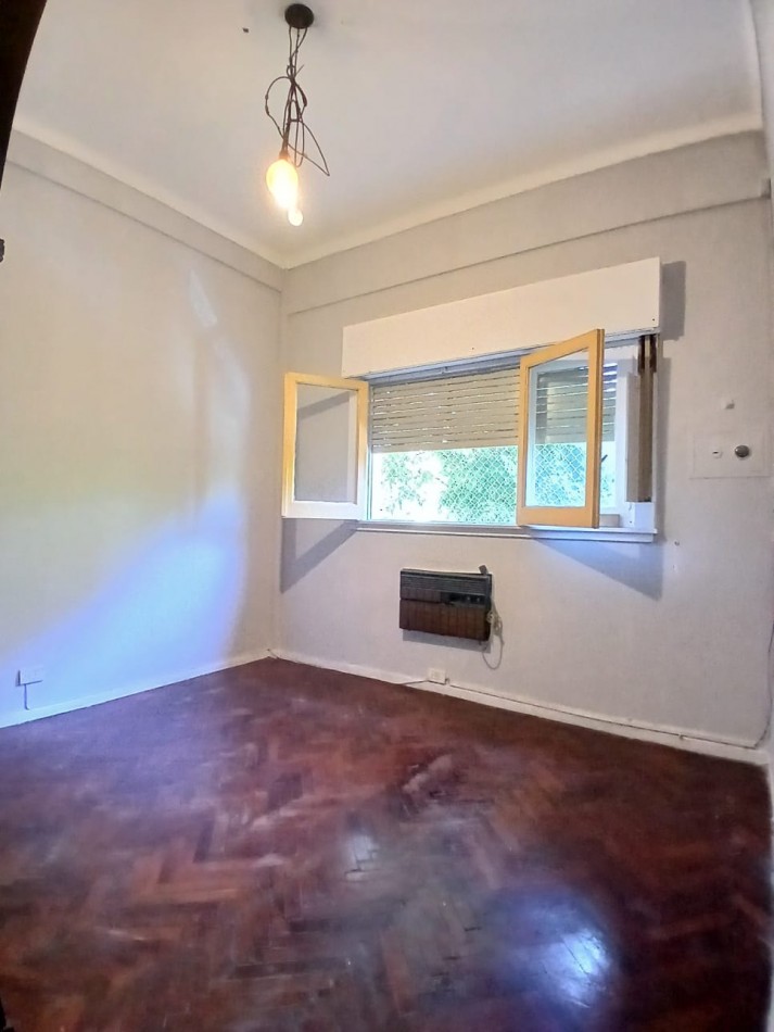 Oportunidad! se vende un agradable departamento de 3 ambientes al frente - San Cristobal
