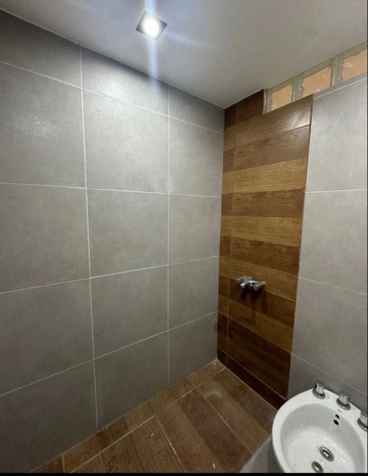 Se vende un departamento monoambiente amplio - San Telmo