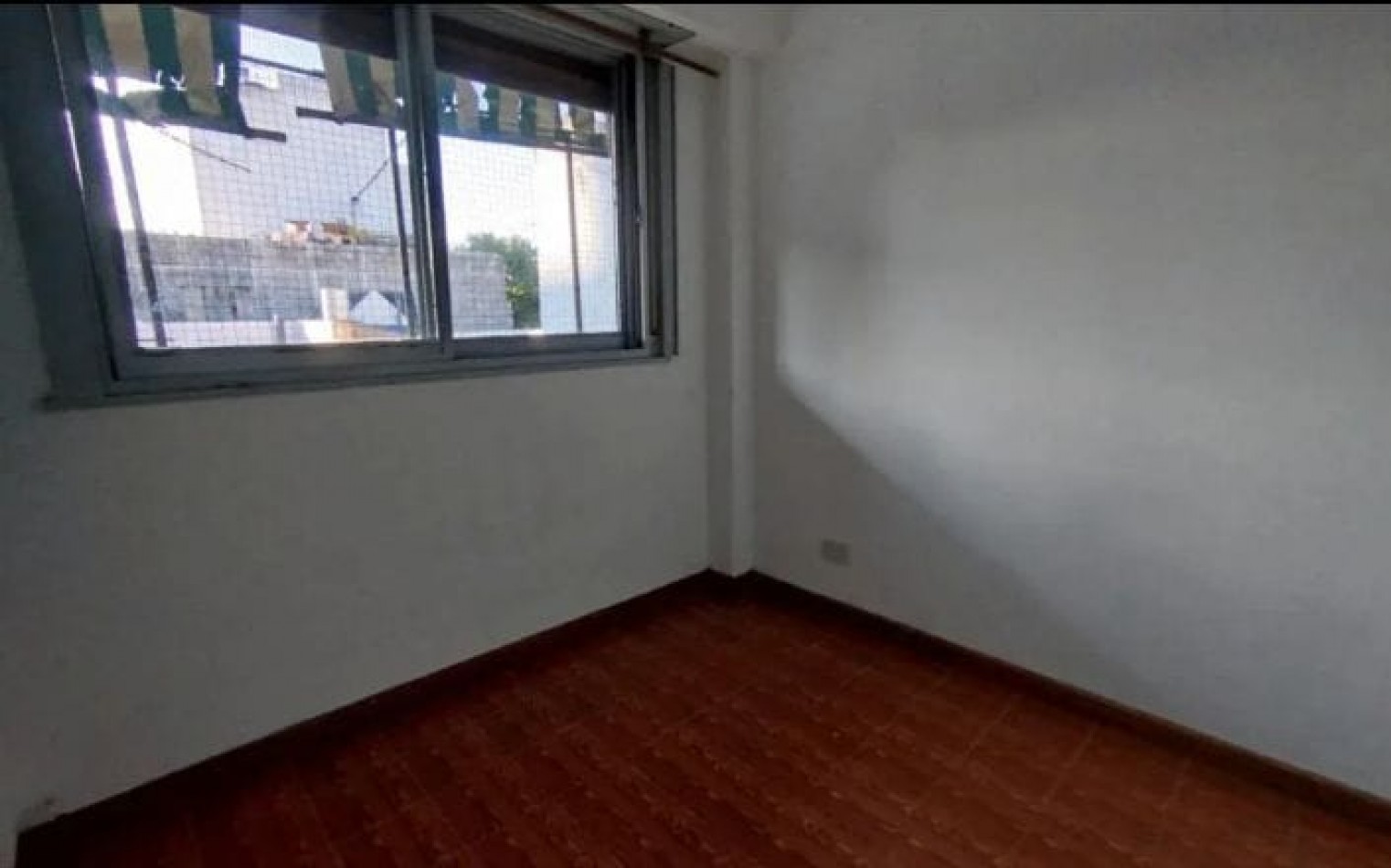 Oportunidad, se vende un departamento de 3 ambientes con terraza y baulera - Villa Crespo