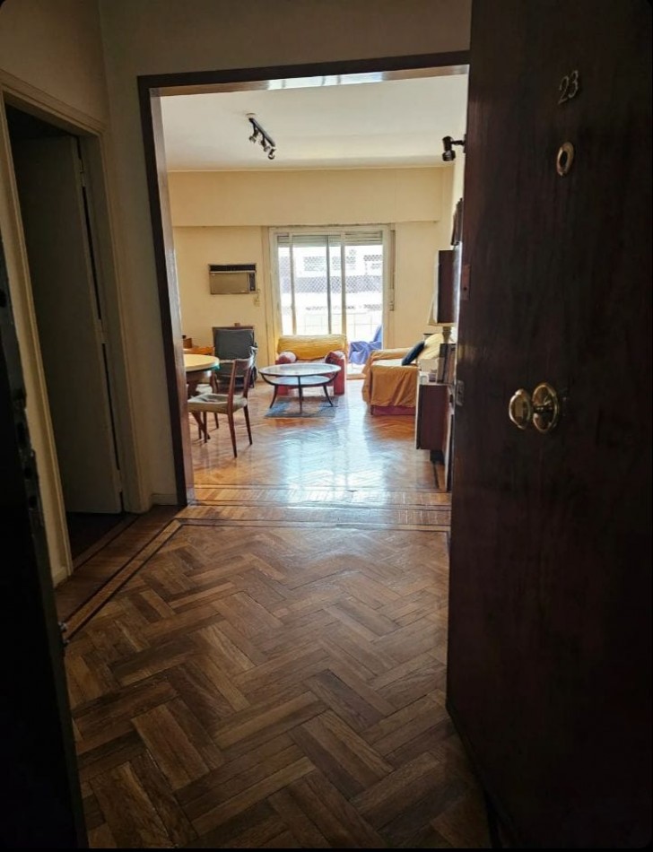 Se vende un espectacular departamento de 3 ambientes con dependencia - Belgrano