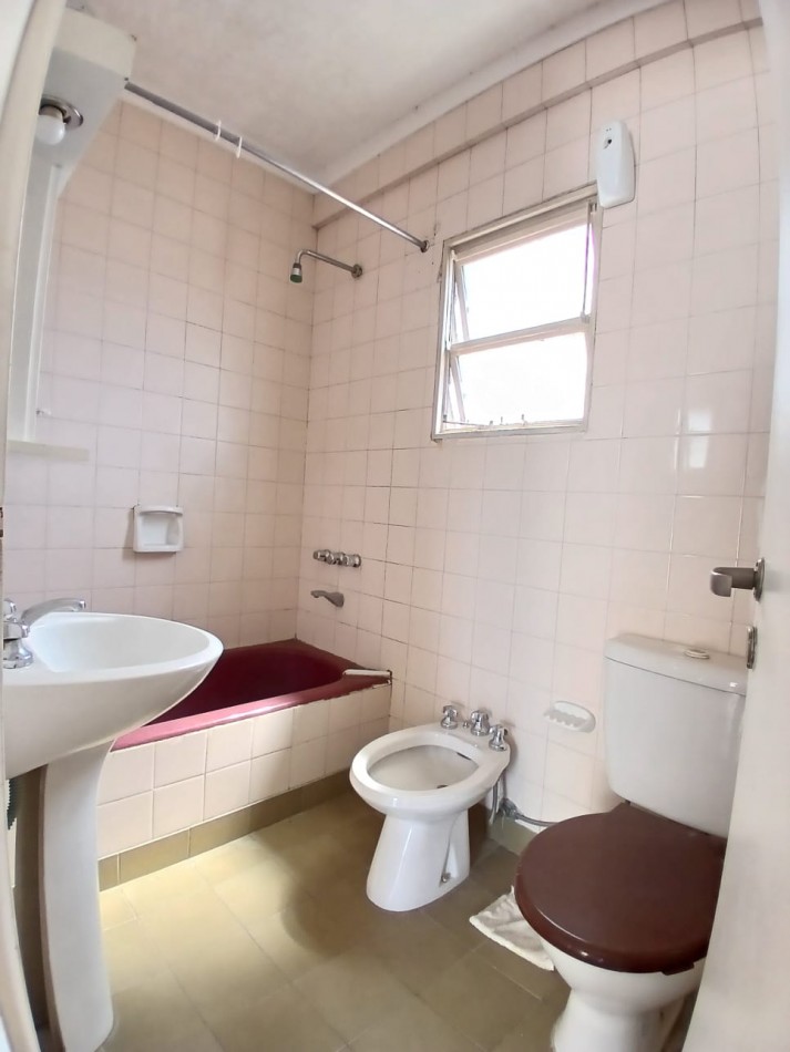 Se vende un agradable departamento monoambiente con balcon - Almagro