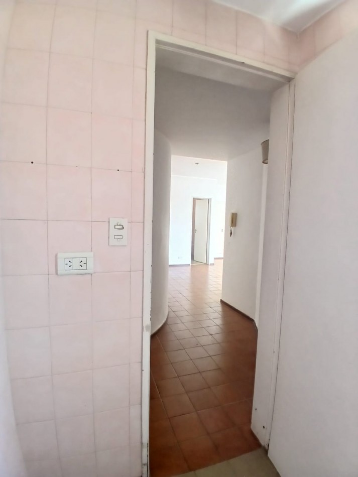 Se vende un agradable departamento monoambiente con balcon - Almagro