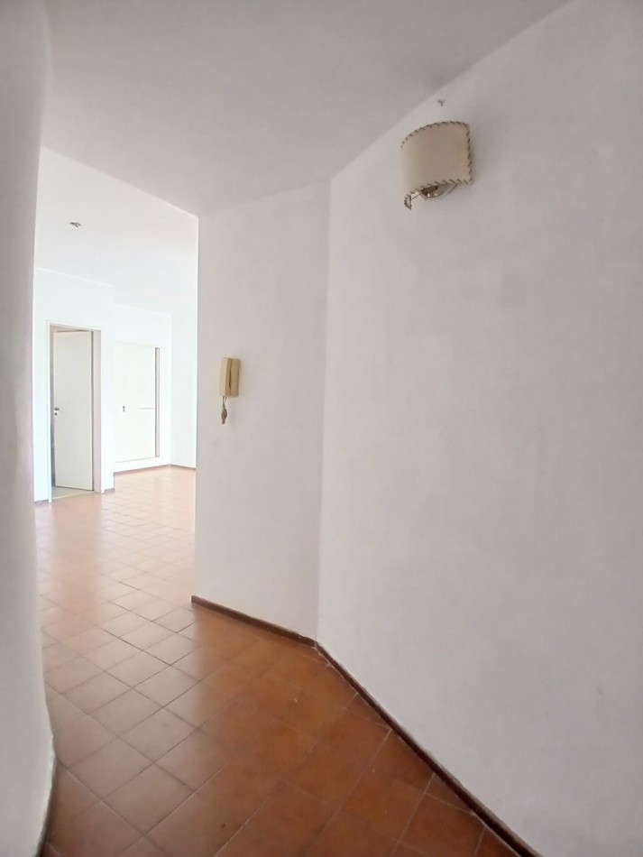 Se vende un agradable departamento monoambiente con balcon - Almagro