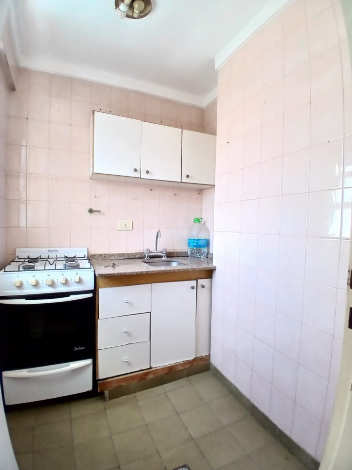 Se vende un agradable departamento monoambiente con balcon - Almagro