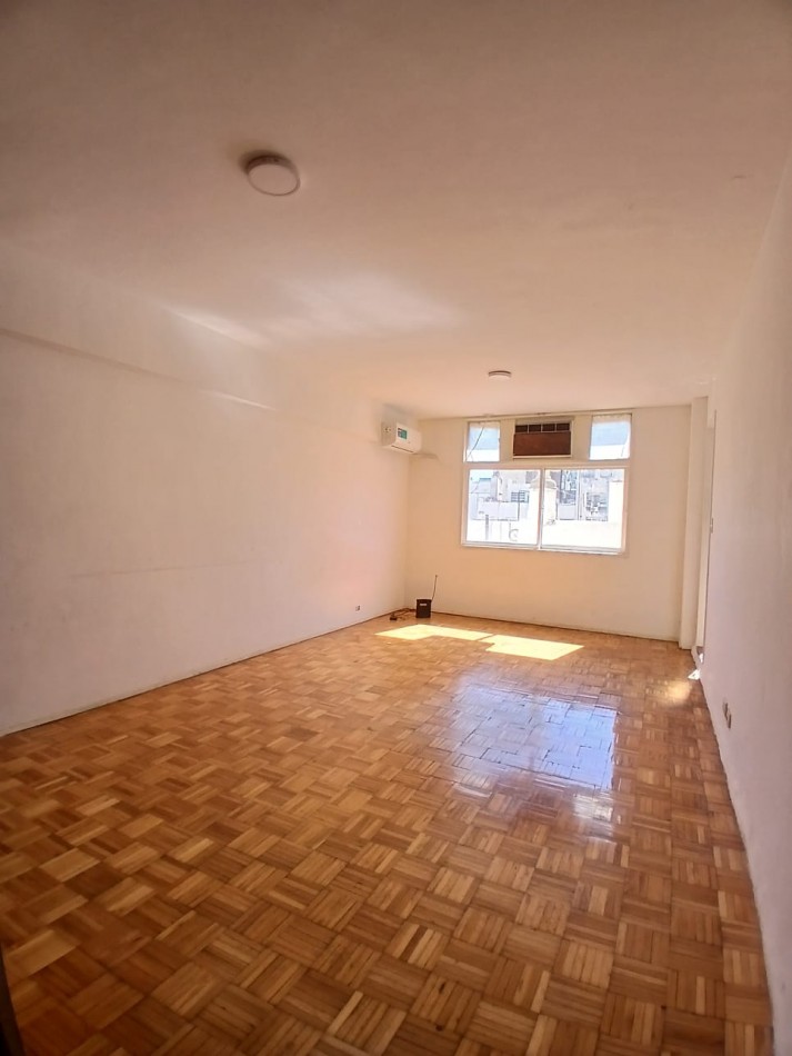 Oportunidad! Se vende un agradable departamento monoambiente super luminoso - Retiro