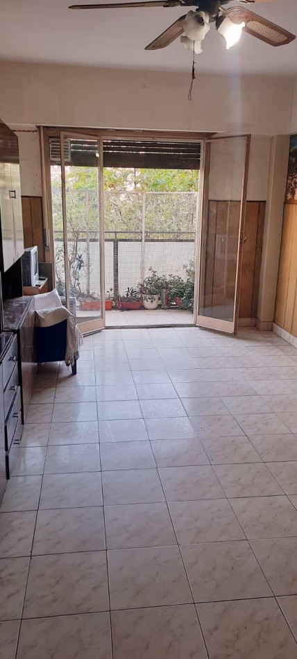 Se vende un agradable departamento de 3 ambientes luminoso - Congreso