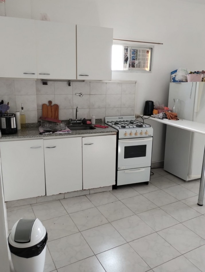 Se alquila un departamento monoambiente amplio con balcon - Palermo