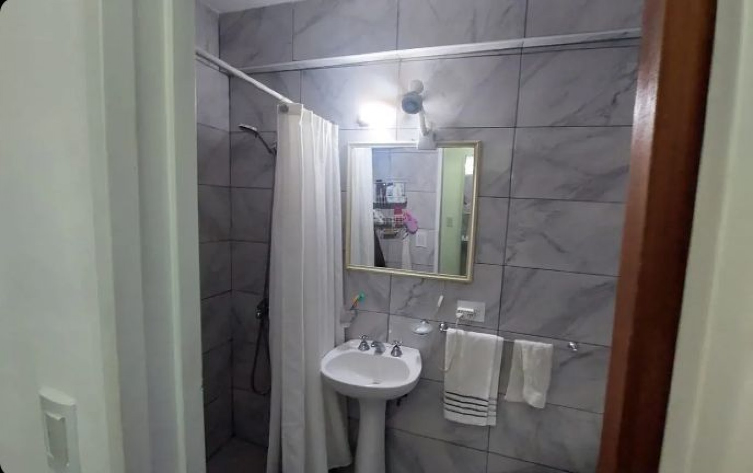 Se vende un departamento de 2 ambientes con patio - Nueva Pompeya