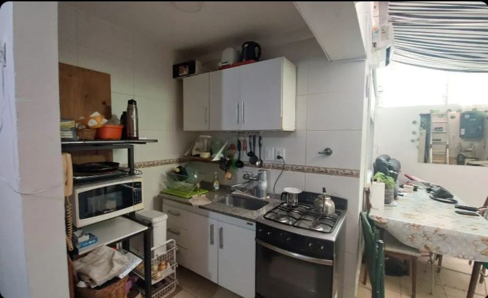 Se vende un departamento de 2 ambientes con patio - Nueva Pompeya