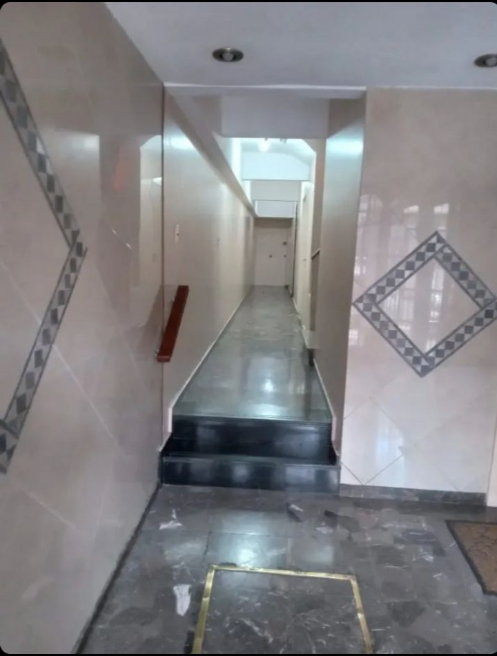 Se vende un departamento de 2 ambientes luminoso - San Cristobal