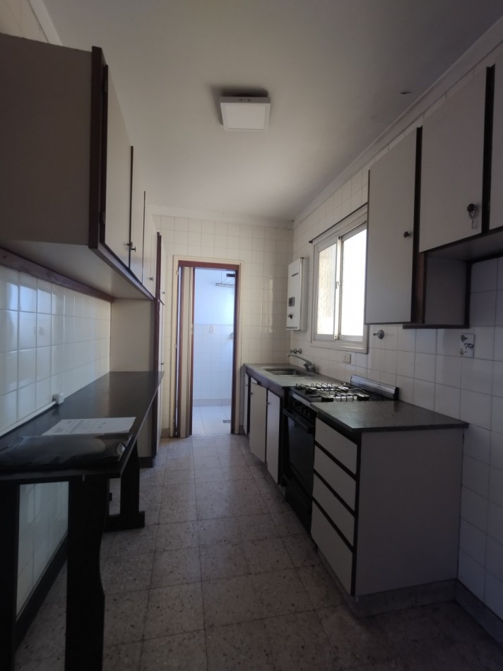 Se alquila un departamento de 2 ambientes amplio - San Cristobal