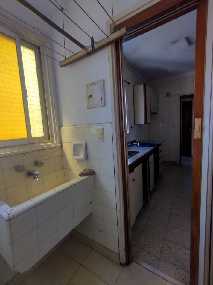 Se alquila un departamento de 2 ambientes amplio - San Cristobal