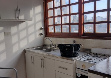 Se alquila un departamento de 3 ambientes luminoso, PARA PERSONAL DE LA FUERZA - Balvanera