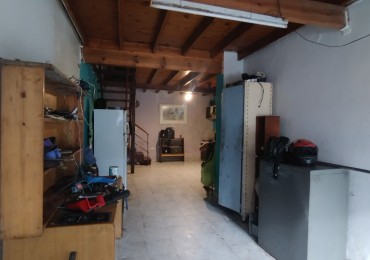 Se vende un PH de 3 ambientes a REFACCIONAR