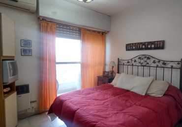 Se vende un departamento monoambiente con balcon - La boca