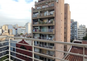 Se alquila un departamento monoambiente con balcon 