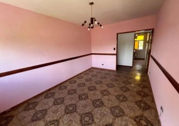 Se vende un departamento de 3 ambientes - Parque Avellaneda