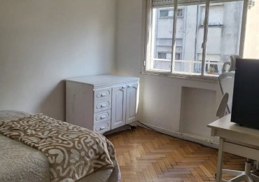 Se vende un departamento de 2 ambientes al frente - Balvanera