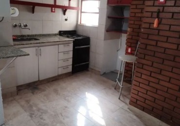 Se vende un departamanto de 2 ambientes luminoso - Parque Patricios
