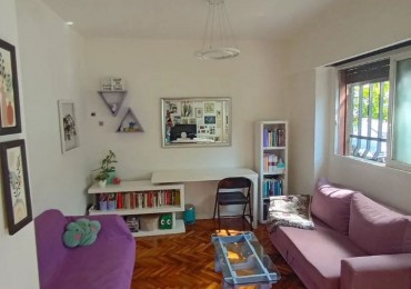 Se vende un hermoso departamento de 2 ambientes, luminoso con patio - Apto Credito