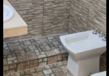 Se vende un departamento de 2 ambientes con patio - San Nicolas